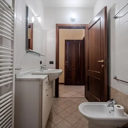 Mainard, Don Giovanni Historic Apartment
